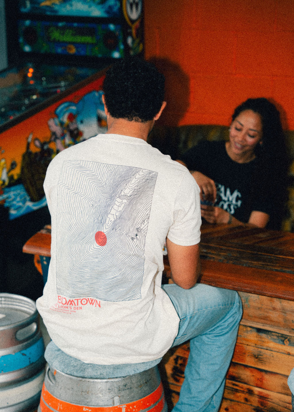 Lions Den Returns T-Shirt (Sand)